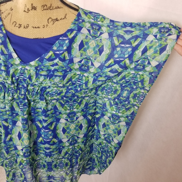 NWT double layered, smocked blouse size sm - Picture 2 of 6